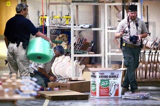 gibson guitars raided